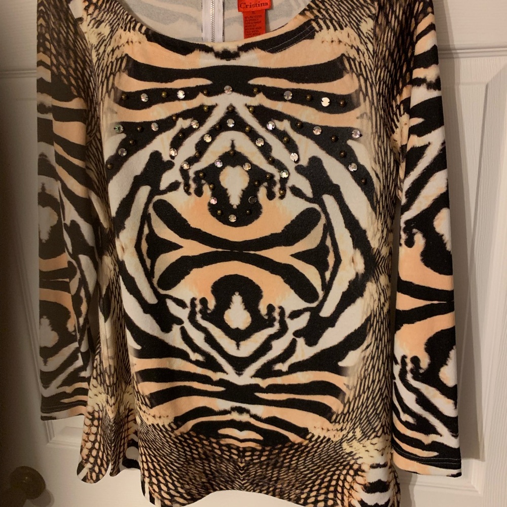 Christina Black and White Patterned Top